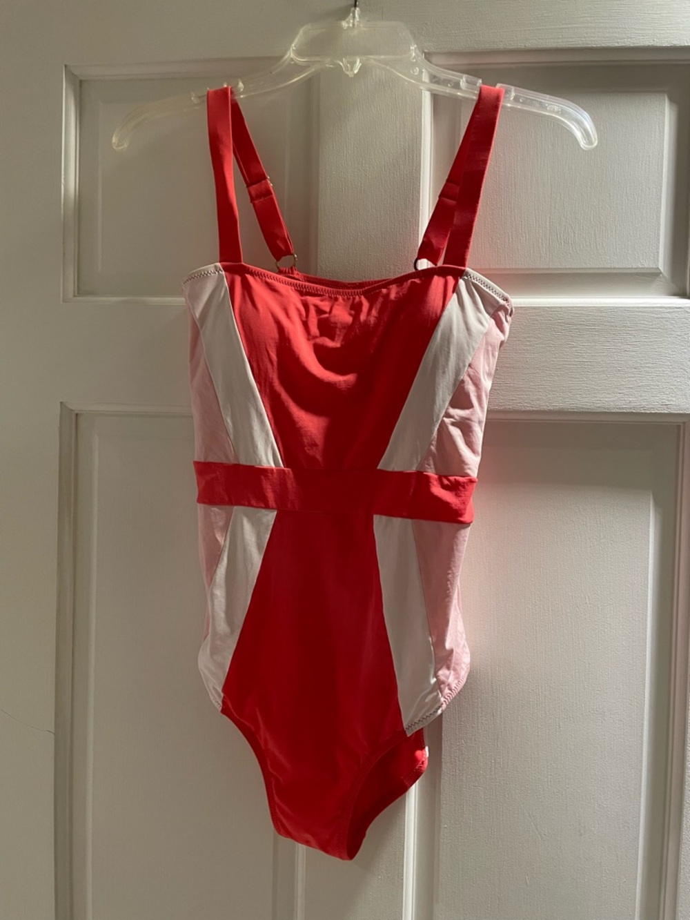 Vineyard Vines Sample Sale Coral and White Colorblocked One-Piece